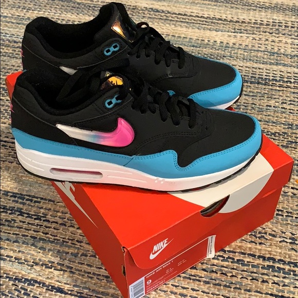 Nike Other - 🔎 Used in size 9 Men’s air max 1 💧